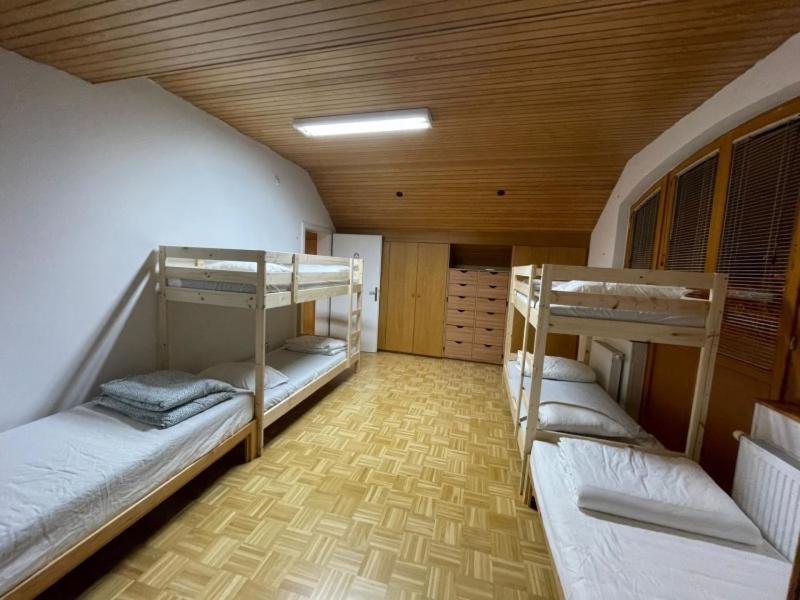 Auberge de jeunesse Buzahouse à Ljubljana Extérieur photo